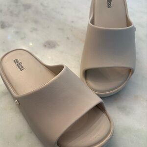 Melissa Women's Beige Mules